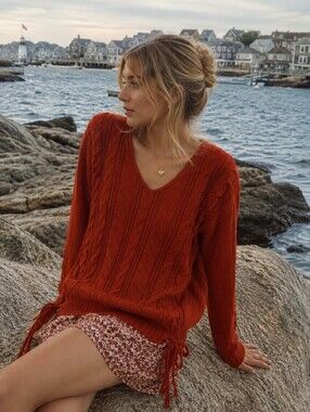 Women's Cable Knit Sweater - Rust